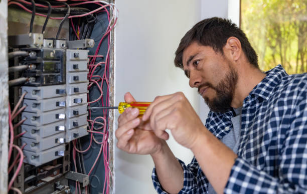 Best Circuit Breaker Repair  in Lewisville, WA